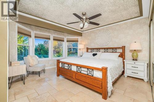 3221 Crosby Road, Vernon, BC - Indoor Photo Showing Bedroom