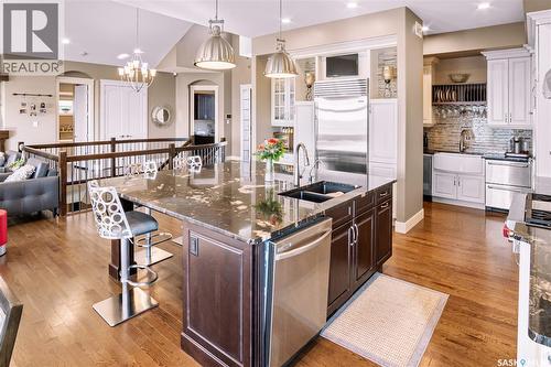 8099 Wascana Gardens Crescent, Regina, SK - Indoor Photo Showing Kitchen With Double Sink With Upgraded Kitchen