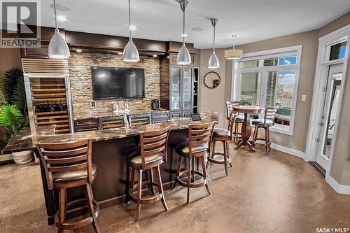 8099 Wascana Gardens Crescent, Regina, SK - Indoor Photo Showing Dining Room
