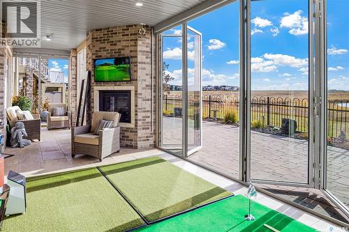 8099 Wascana Gardens Crescent, Regina, SK - 