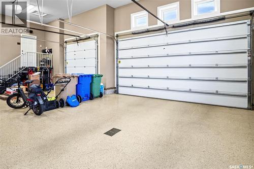 8099 Wascana Gardens Crescent, Regina, SK - Indoor Photo Showing Garage