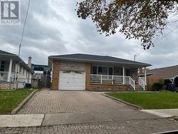 7276 DELLAPORT DRIVE  Mississauga, ON L4T 2P7