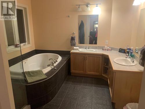 19 Juniper Grove, Humber Valley Resort, NL - Indoor Photo Showing Bathroom