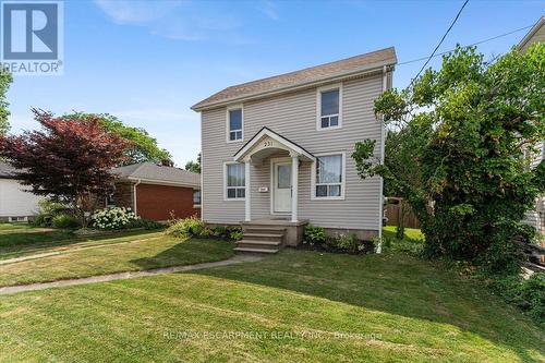 231 VINE STREET  St. Catharines, ON L2M 4S9