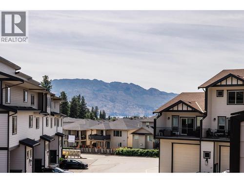 3359 Cougar Road Unit# 42, West Kelowna, BC - Outdoor