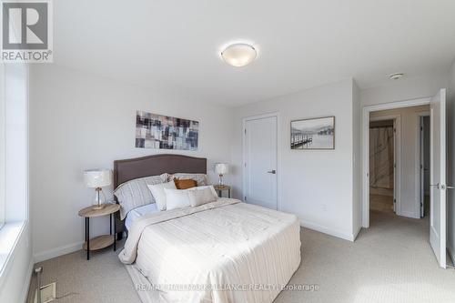 #45 - 1169 Garner Road E, Hamilton, ON - Indoor Photo Showing Bedroom