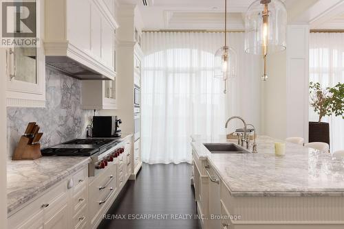 Ph1 - 300 Randall Street, Oakville, ON 