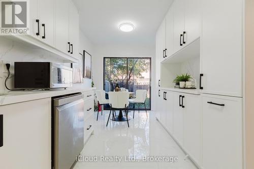 19 Goodwood Drive, Markham, ON - Indoor