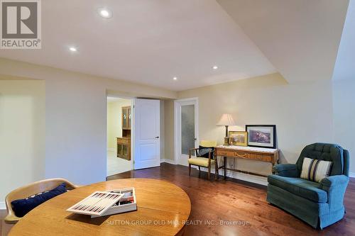 128 Carmela Avenue, Richmond Hill, ON - Indoor Photo Showing Other Room