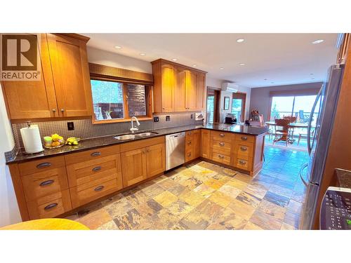 102 Sandner Road, Christina Lake, BC - Indoor Photo Showing Kitchen