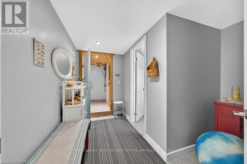 677 Powell Court, Burlington, ON - Indoor