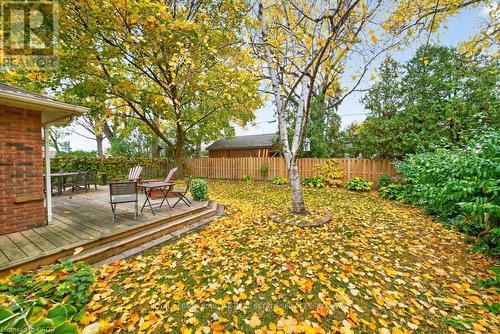 677 Powell Court, Burlington, ON - Outdoor
