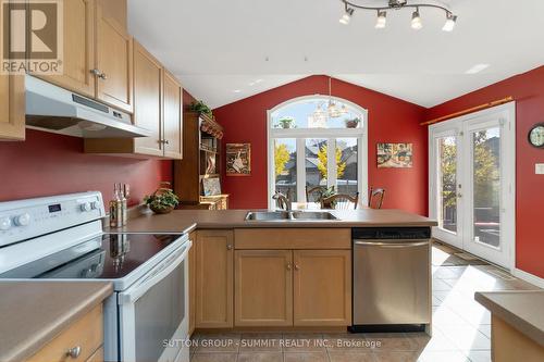 518 Sandcherry Drive, Burlington, ON - Indoor Photo Showing Kitchen With Double Sink