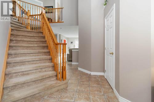 518 Sandcherry Drive, Burlington, ON - Indoor Photo Showing Other Room