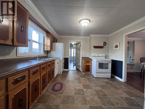 44 Main Street, Grand Bank, NL - Indoor Photo Showing Kitchen With Double Sink