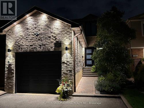 709 Greycedar Crescent, Mississauga, ON - Outdoor