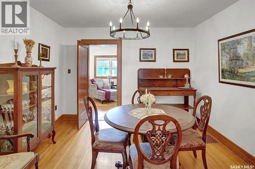 2721 Hill Avenue, Regina, SK - Indoor Photo Showing Dining Room