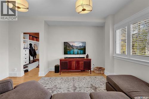 2736 Regina Avenue, Regina, SK - Indoor