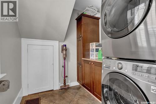 2736 Regina Avenue, Regina, SK - Indoor Photo Showing Laundry Room