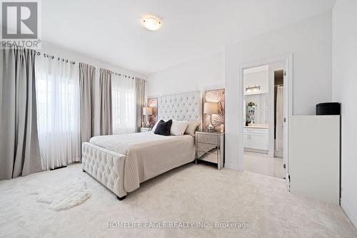 545 Clifford Perry Place, Newmarket, ON - Indoor Photo Showing Bedroom