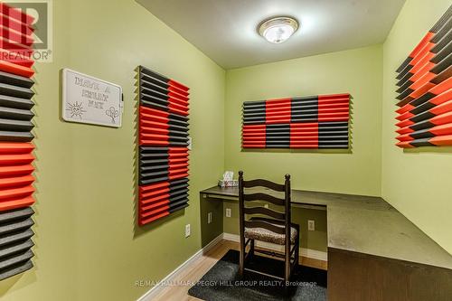 172 Sundew Drive, Barrie, ON - Indoor