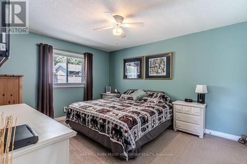 172 Sundew Drive, Barrie, ON - Indoor Photo Showing Bedroom