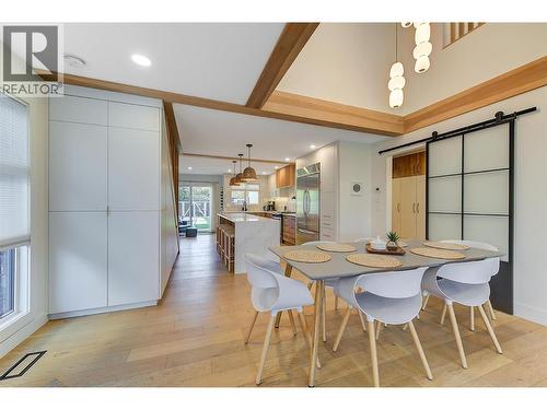 985 Manhattan Drive, Kelowna, BC - Indoor Photo Showing Dining Room
