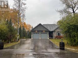 167 GLENLAKE BOULEVARD  Collingwood, ON L9Y 0X2