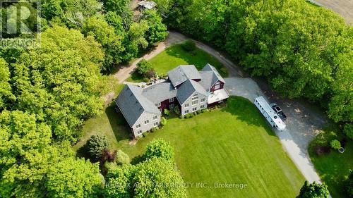 100 Snow Ridge Court, Oshawa, ON - Outdoor