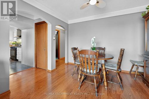 47 Rowena Court, Hamilton, ON - Indoor Photo Showing Dining Room