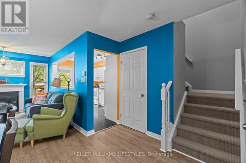 2 - 505 Proudfoot Lane, London North (North N), ON - Indoor With Fireplace