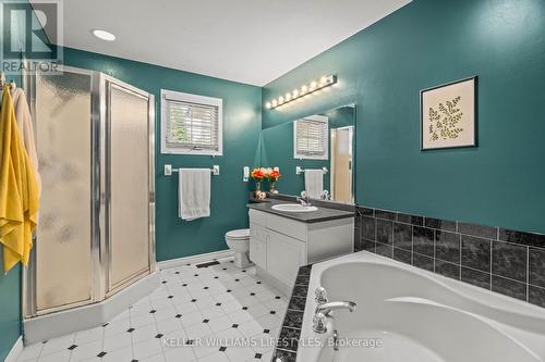 2 - 505 Proudfoot Lane, London North (North N), ON - Indoor Photo Showing Bathroom