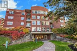 303 - 120 DARLINGTON PRIVATE  Ottawa, ON K1V 0X5