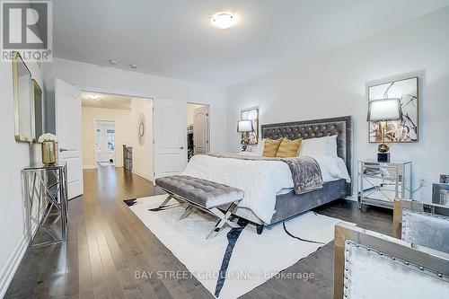 14 Botelho Circle, Aurora, ON - Indoor Photo Showing Bedroom