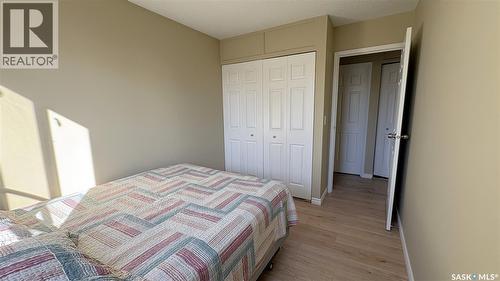 3936 Castle Road, Regina, SK - Indoor Photo Showing Bedroom
