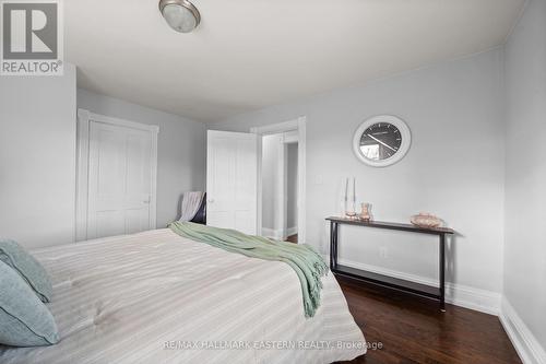 Plenty of room - 198 Hazlitt Street, Peterborough (Ashburnham Ward 4), ON - Indoor Photo Showing Bedroom