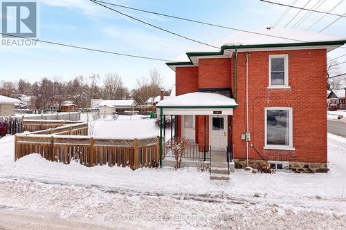 198 HAZLITT STREET  Peterborough (Ashburnham Ward 4), ON K9H 1L7