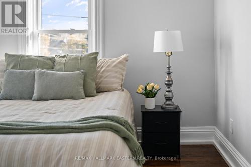 Sweet dreams to be had - 198 Hazlitt Street, Peterborough (Ashburnham Ward 4), ON - Indoor Photo Showing Bedroom