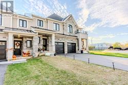 155 AQUASANTA CRESCENT  Hamilton, ON L9B 0J8