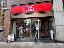 1140 BAY STREET  Toronto, ON M5S 2Z4