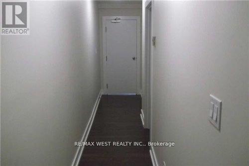 Lower - 111 Lippincott Street, Toronto, ON -  Photo Showing Other Room