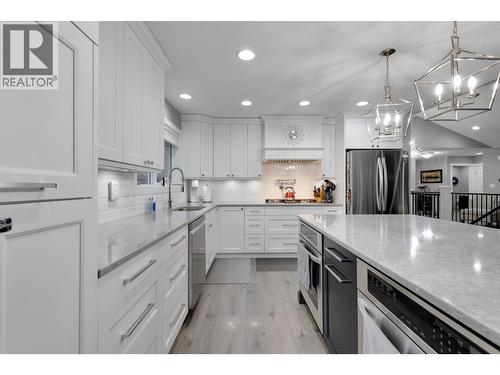 8458 Westcrest Drive, Prince George, BC - Indoor Photo Showing Kitchen With Upgraded Kitchen