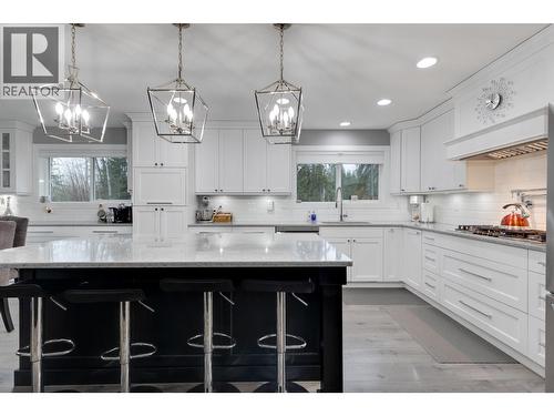 8458 Westcrest Drive, Prince George, BC - Indoor Photo Showing Kitchen With Upgraded Kitchen