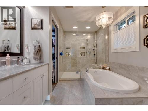 8458 Westcrest Drive, Prince George, BC - Indoor Photo Showing Bathroom