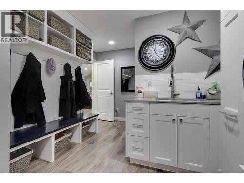 8458 Westcrest Drive, Prince George, BC - Indoor