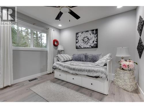 8458 Westcrest Drive, Prince George, BC - Indoor Photo Showing Bedroom