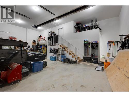 8458 Westcrest Drive, Prince George, BC - Indoor Photo Showing Garage