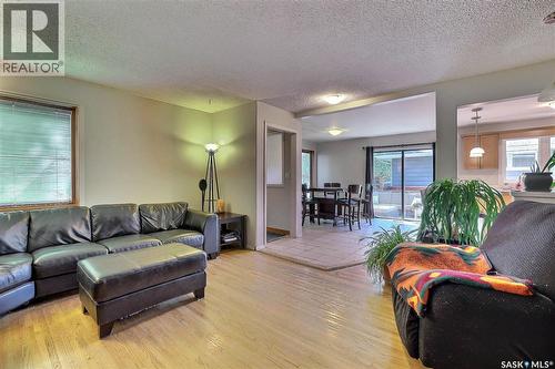 3428 Wascana Street, Regina, SK - Indoor Photo Showing Living Room