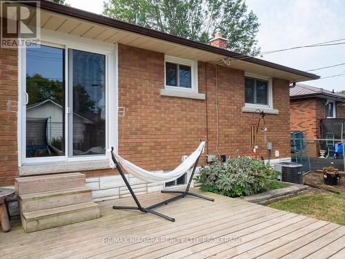 15 Michael Drive S, Port Colborne (Sugarloaf), ON - Outdoor With Deck Patio Veranda With Exterior