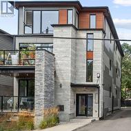 D - 423 RAVENHILL AVENUE  Ottawa, ON K2A 0J7
